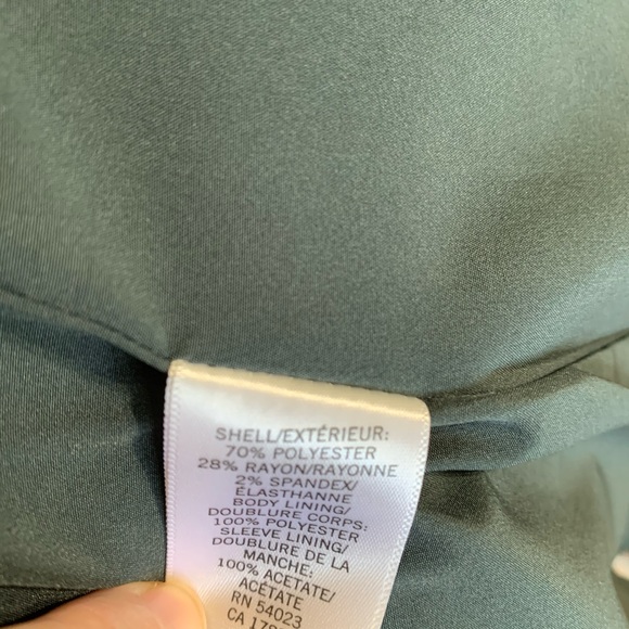 Banana Republic 2 Button Blazer Charcoal Gray Sz 8 - Picture 6 of 7